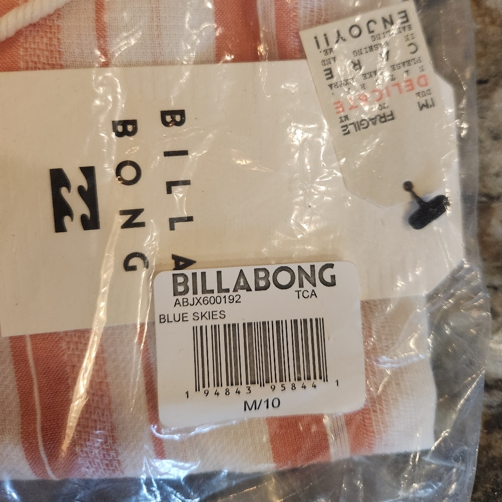 Billabong pullover